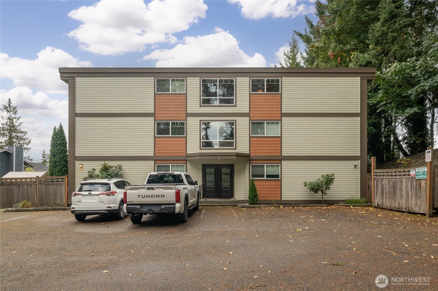 7505 212th Street Southwest, Unit C301 Edmonds, WA 98026 - Photo 36 of 40