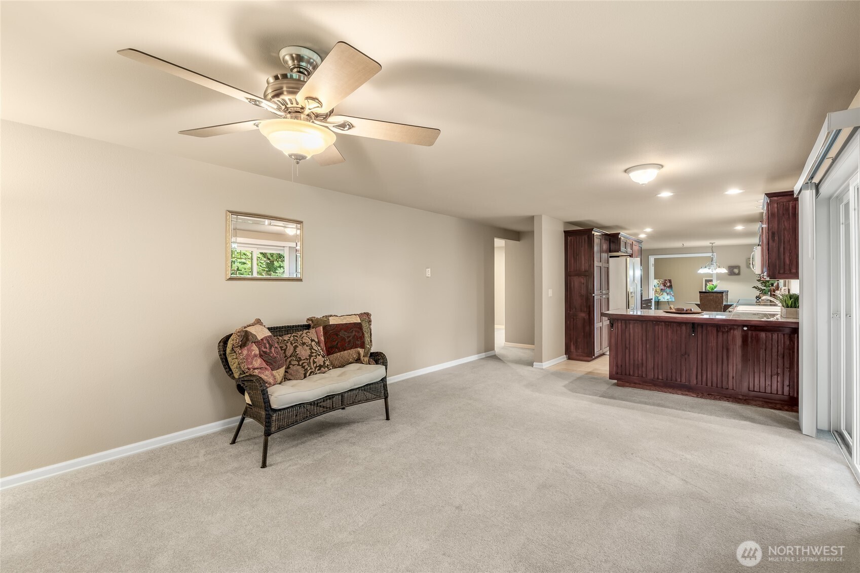 7505 212th Street Southwest, Unit C301 Edmonds, WA 98026 - Photo 5 of 40