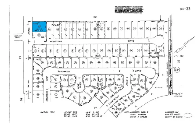 a black and white photo of a