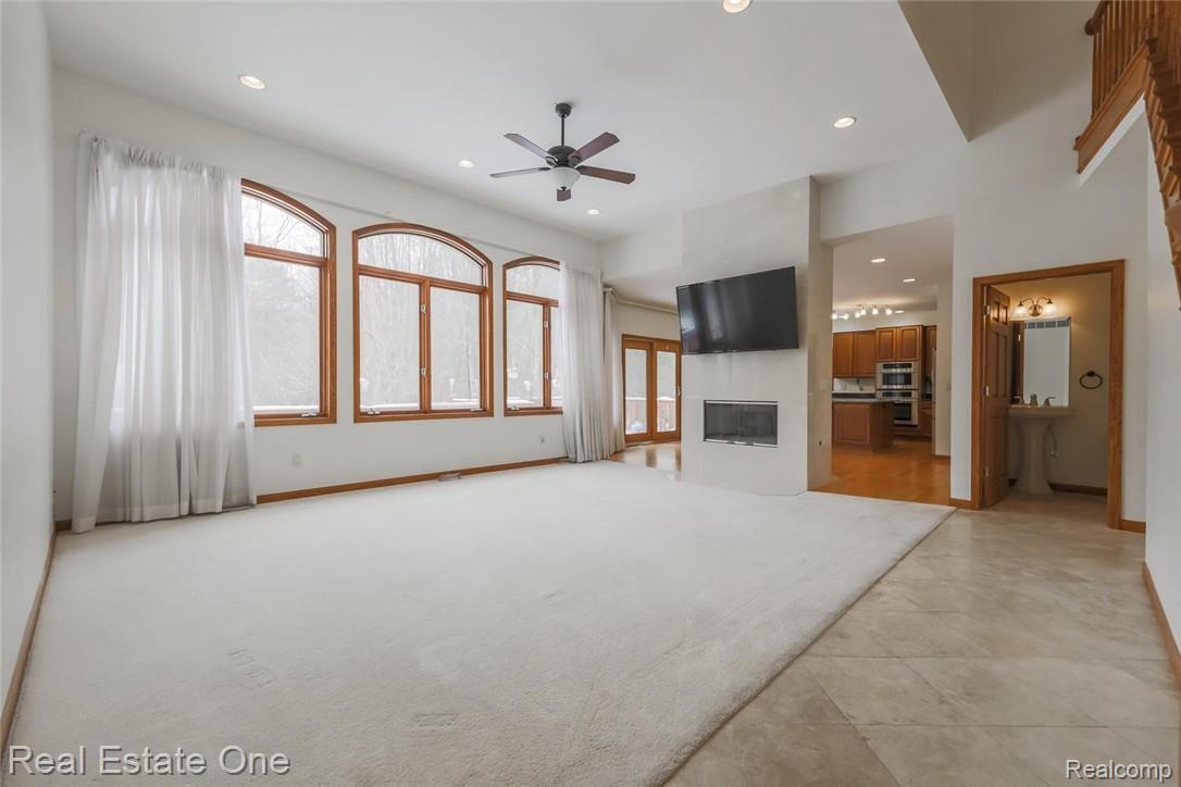 322 North Tipsico Lake Road Highland, MI 48357 - Photo 12 of 49 12-Tipsico.jpg