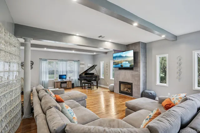 $1,399,000 | 4 Isaac Drive, Pomona, NY 10970