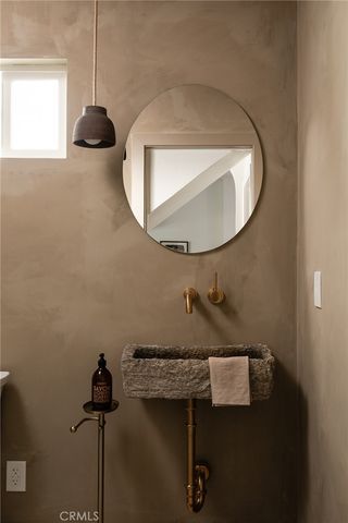 $1,389,000 | 5415 Ash Street, Los Angeles, CA 90042