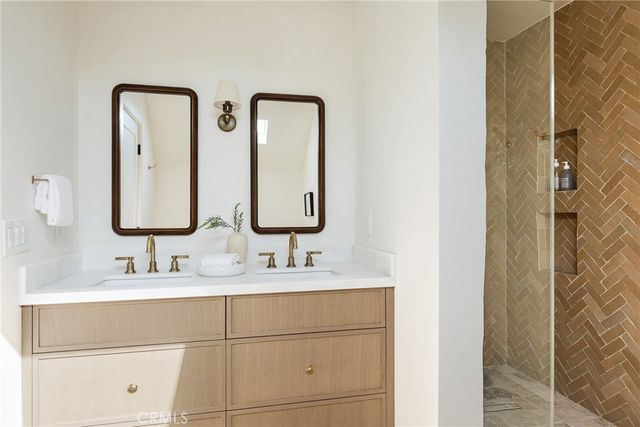 $1,389,000 | 5415 Ash Street, Los Angeles, CA 90042