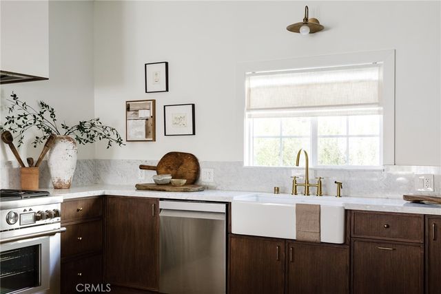 $1,389,000 | 5415 Ash Street, Los Angeles, CA 90042