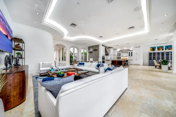 $100,000 | 361 Mizner Lake Estates Drive, Boca Raton, FL 33432