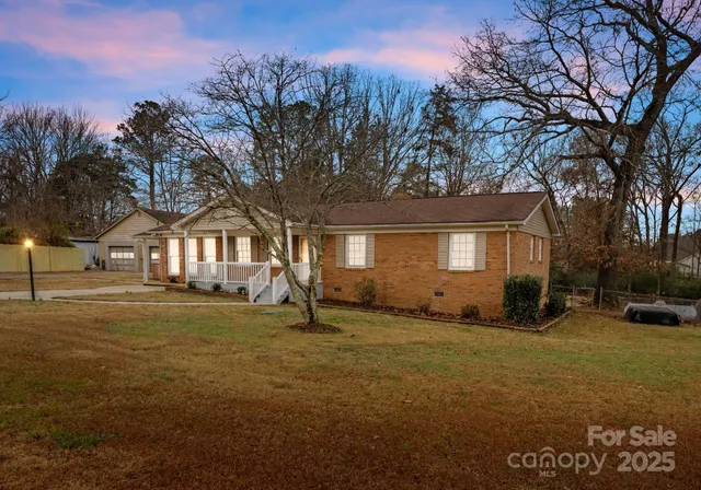 $345,000 | 784 Crestmont Drive Southeast, Concord, NC 28025