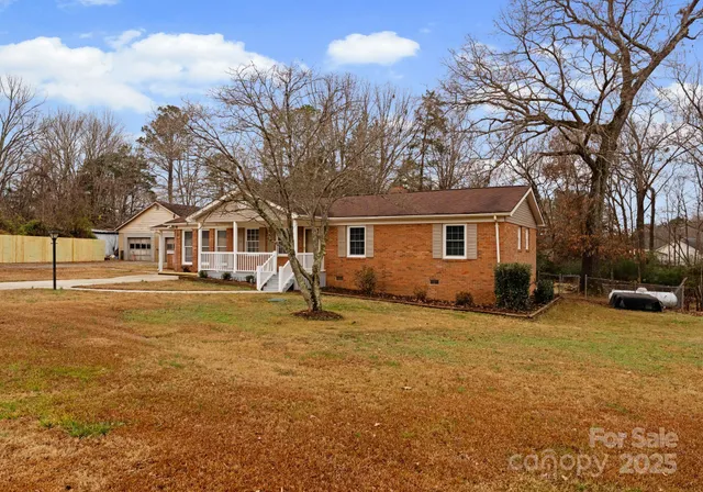 $345,000 | 784 Crestmont Drive Southeast, Concord, NC 28025