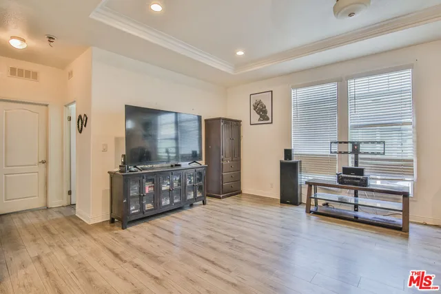 $629,000 | 3595 Santa Fe Avenue, Unit 115, Long Beach, CA 90810