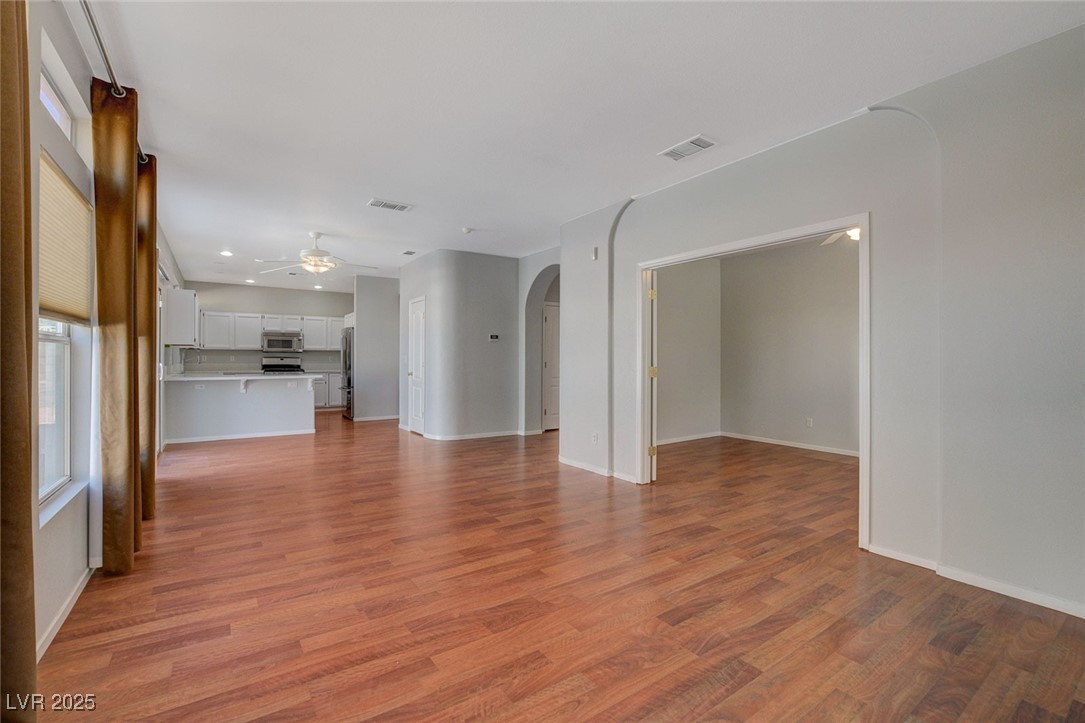 22 Lantern Glow Henderson, NV 89074 - Photo 14 of 46