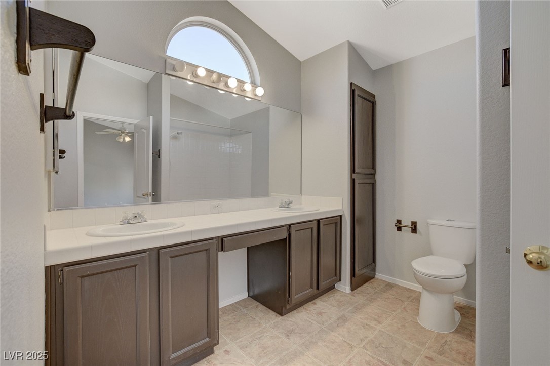 22 Lantern Glow Henderson, NV 89074 - Photo 36 of 46