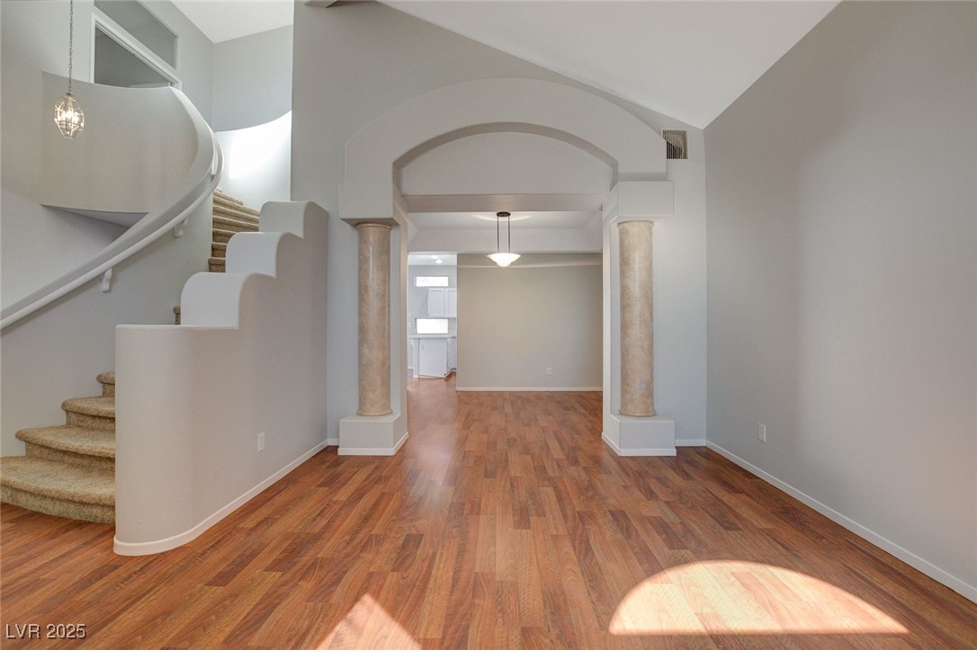 22 Lantern Glow Henderson, NV 89074 - Photo 5 of 46