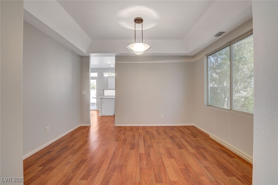 22 Lantern Glow Henderson, NV 89074 - Photo 8 of 46