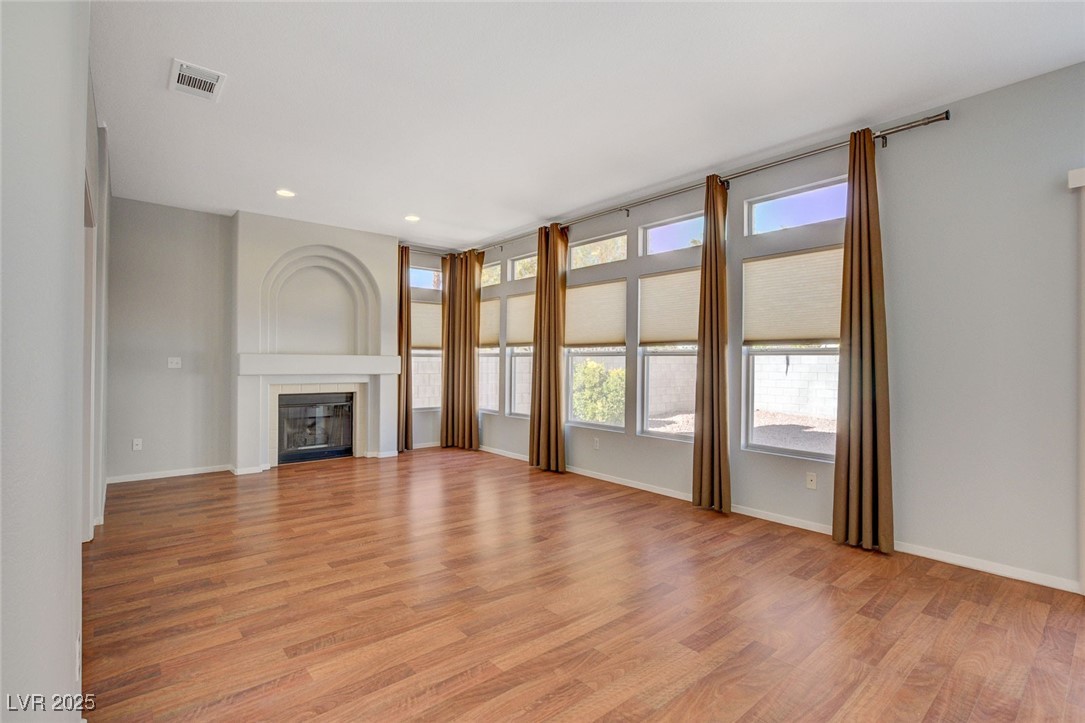 22 Lantern Glow Henderson, NV 89074 - Photo 9 of 46