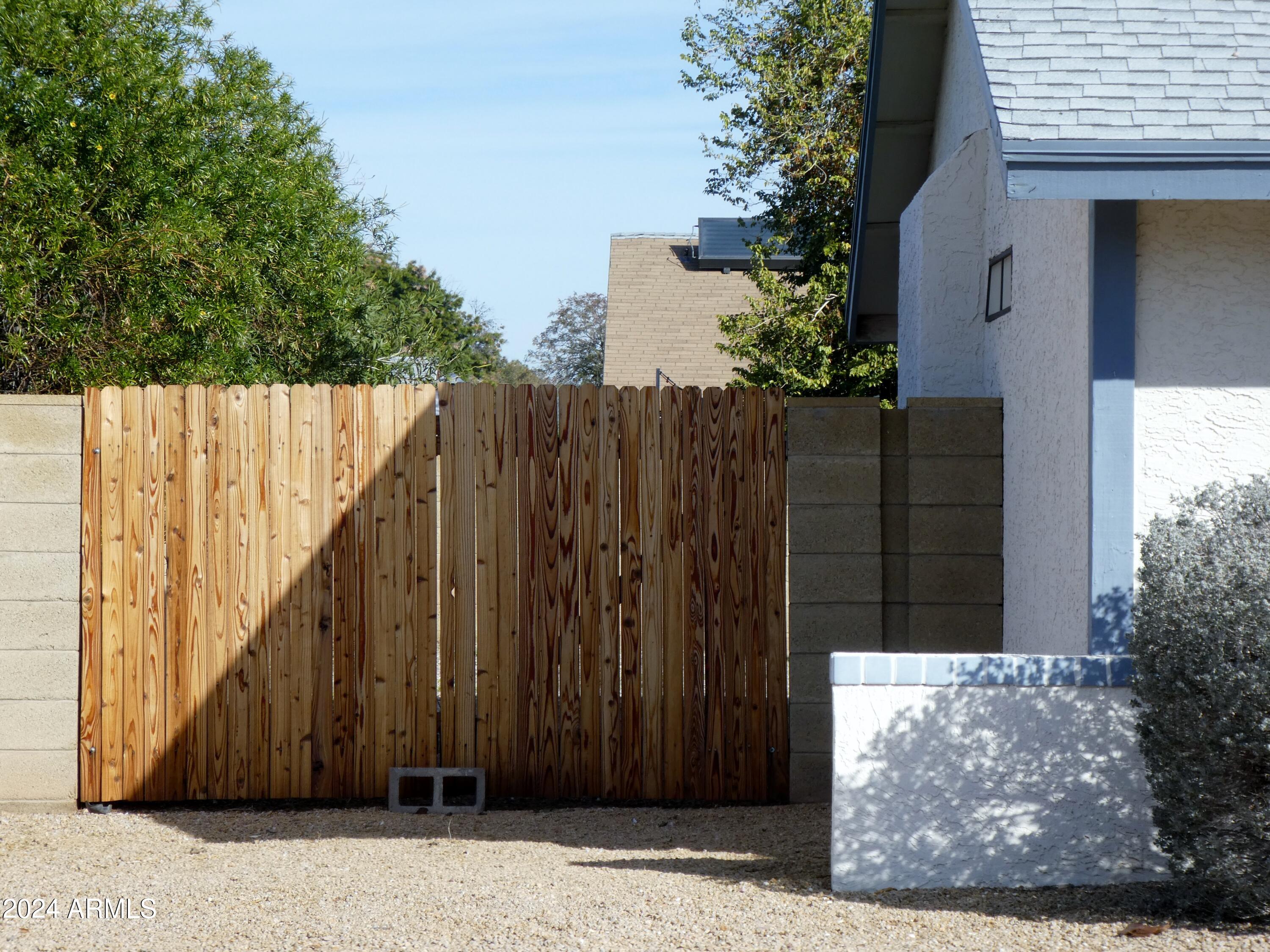 1856 West Manor Street Chandler, AZ 85224 - Photo 14 of 14 RV Gate