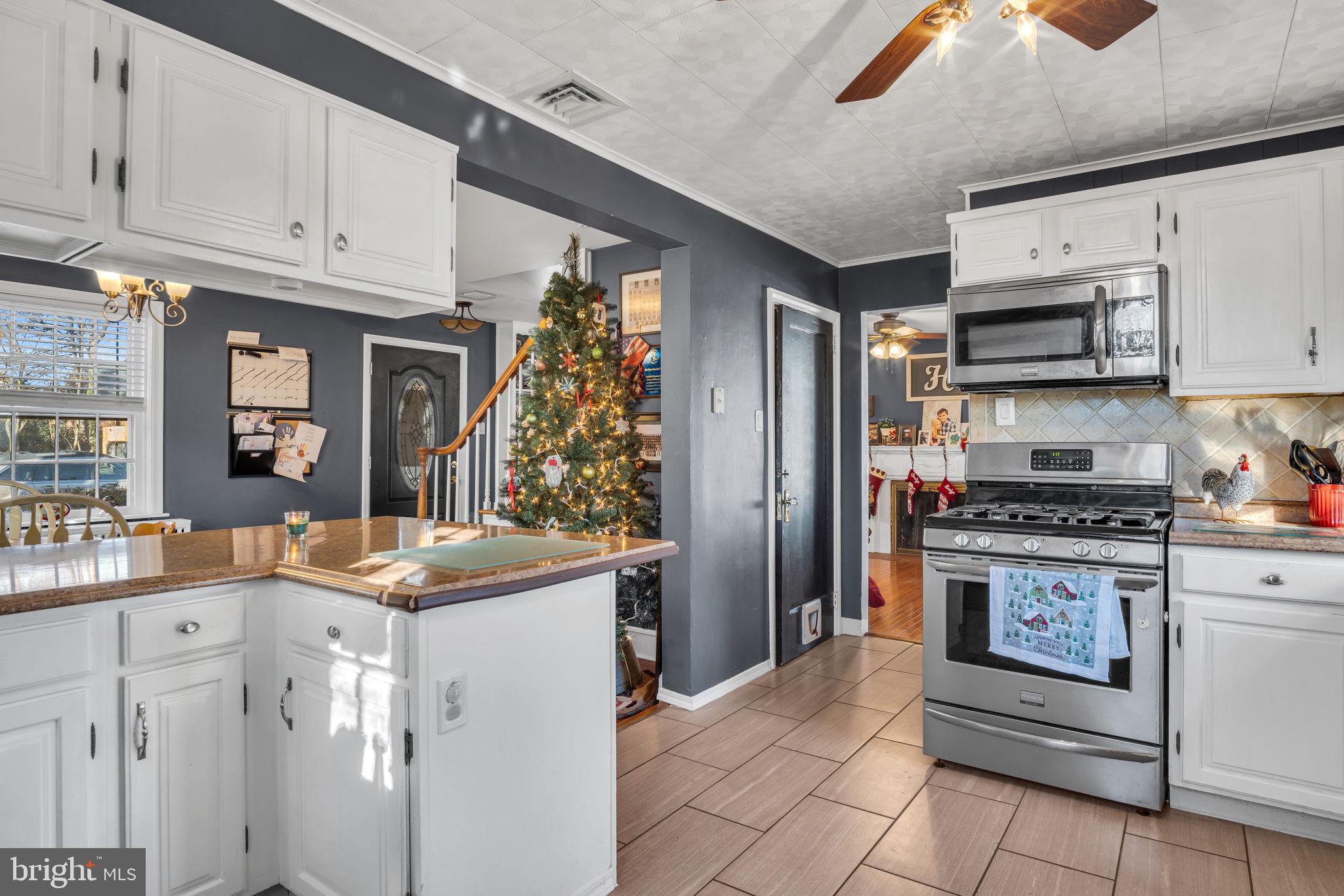 310 Old Fort Road Lemoyne, PA 17043 - Photo 8 of 34 Gallery Image 8