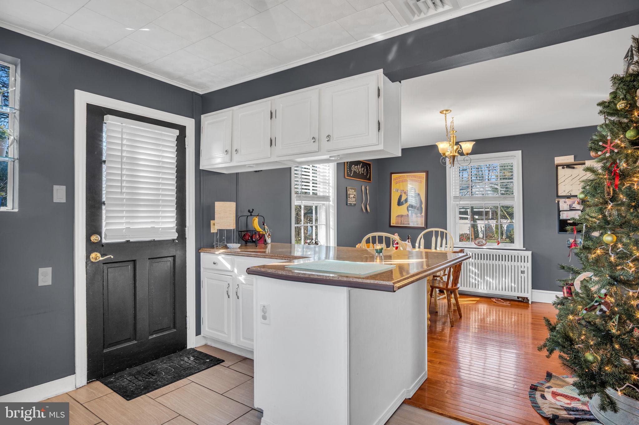 310 Old Fort Road Lemoyne, PA 17043 - Photo 10 of 34 Gallery Image 10