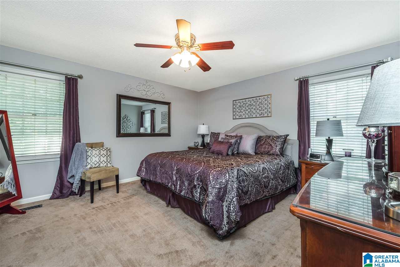 932 Independence Drive Alabaster, AL 35007 - Photo 10 of 24
