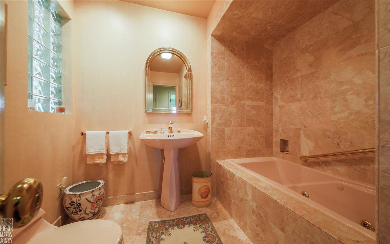 336 Moross Road Grosse Pointe Farms, MI 48236 - Photo 22 of 31
