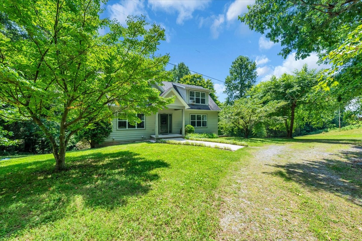 455 Lafever Ridge Road Silver Point, TN 38582 - Photo 11 of 52