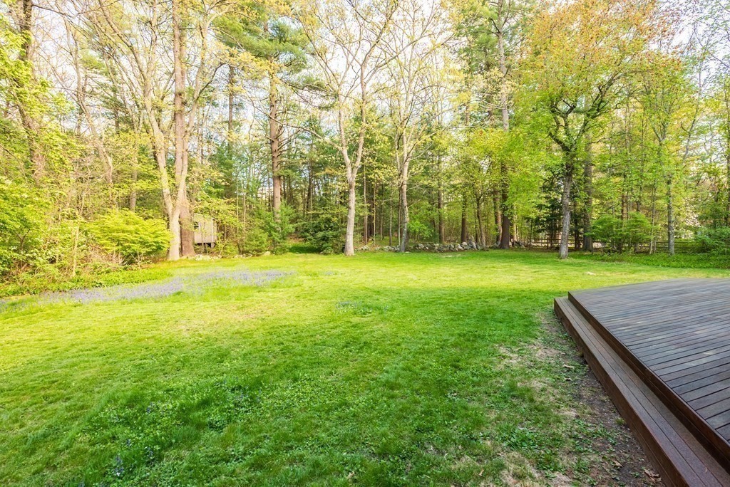 71 Westland Road Weston, MA 02493 - Photo 5 of 41 Gallery Image 5
