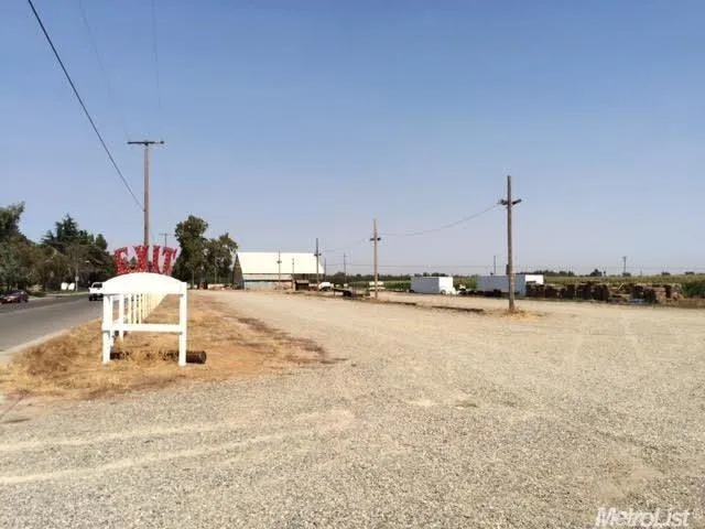 $4,500,000 | 716 North Daubenberger Road, Turlock, CA 95380
