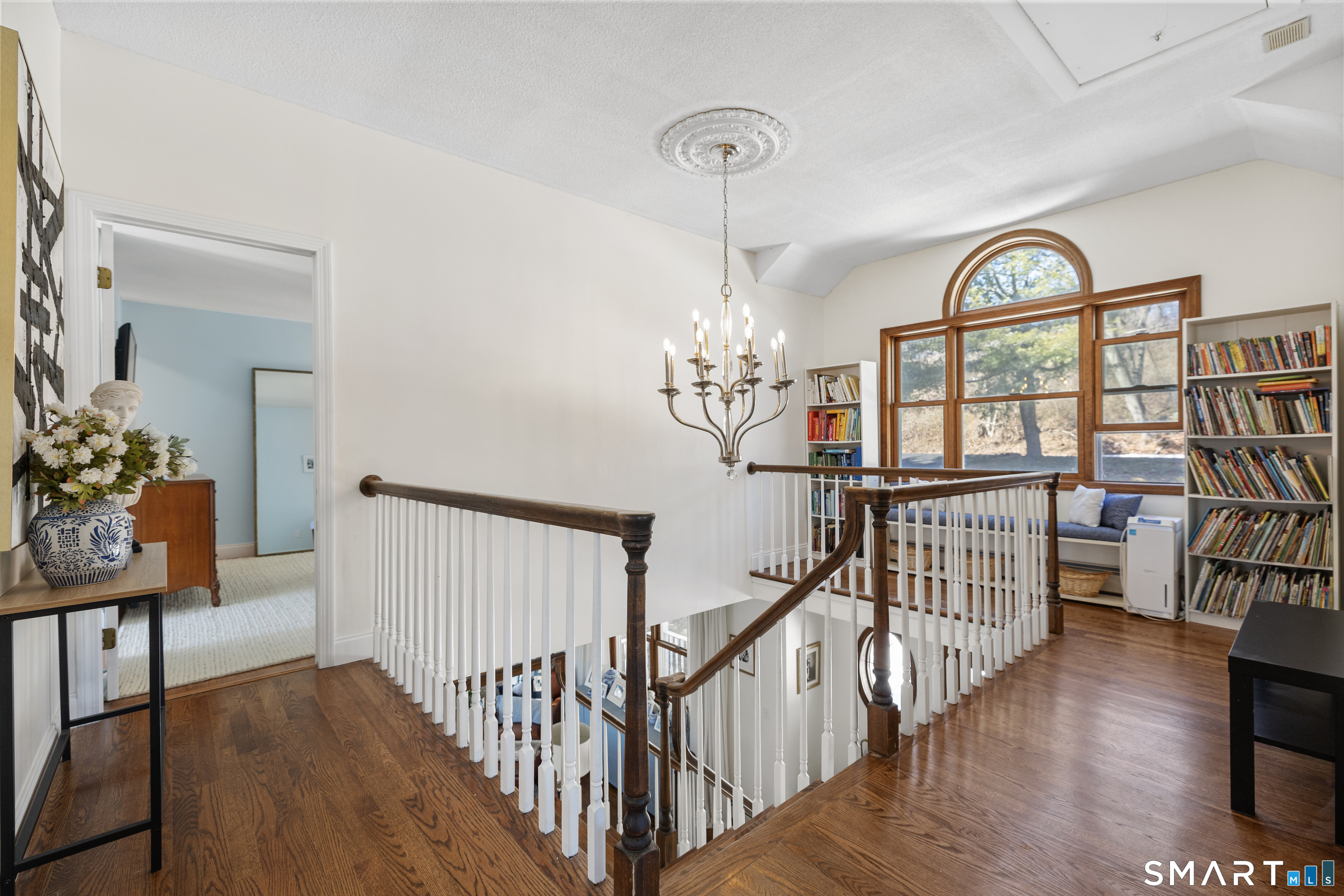 105 Bldg Brook Road Hamden, CT 06514 - Photo 12 of 39