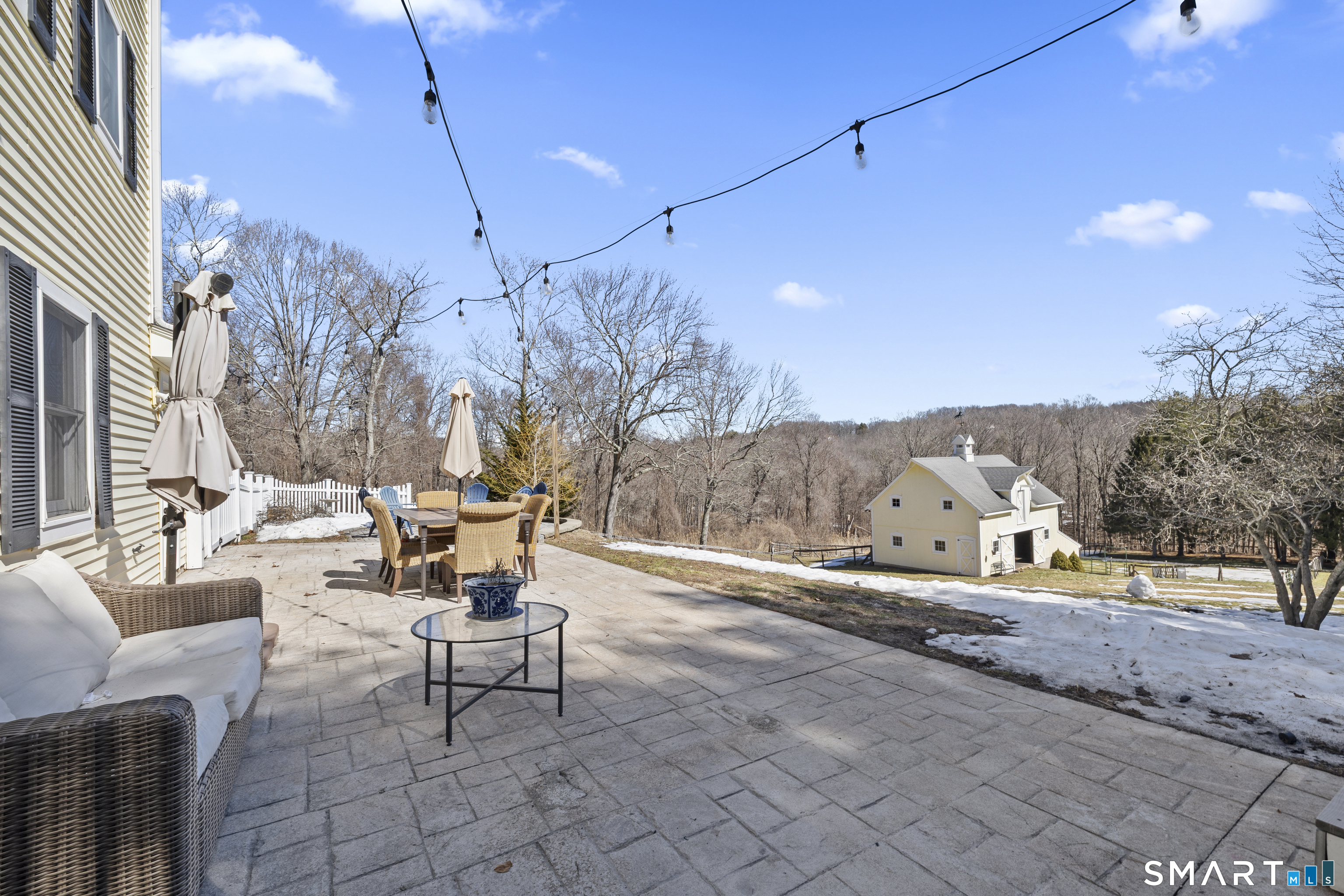 105 Bldg Brook Road Hamden, CT 06514 - Photo 27 of 39