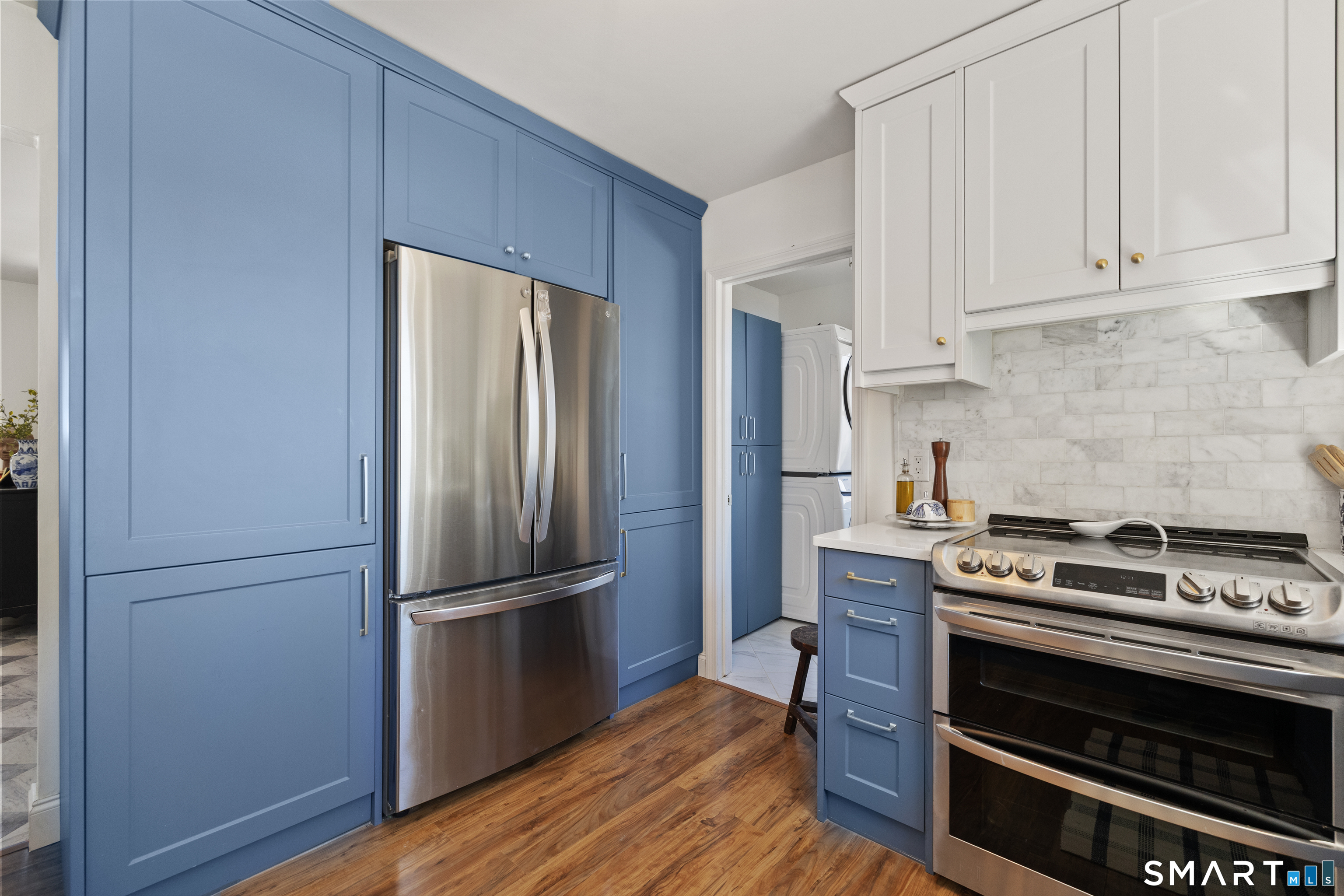 105 Bldg Brook Road Hamden, CT 06514 - Photo 6 of 39