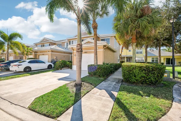$2,650 | 4963 Grinnell Street, Lake Worth, FL 33463