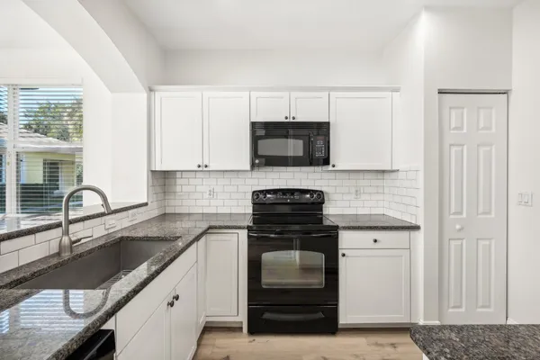 $2,650 | 4963 Grinnell Street, Lake Worth, FL 33463