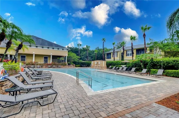 $165,000 | 10017 Courtney Palms Boulevard, Unit 304, Tampa, FL 33619