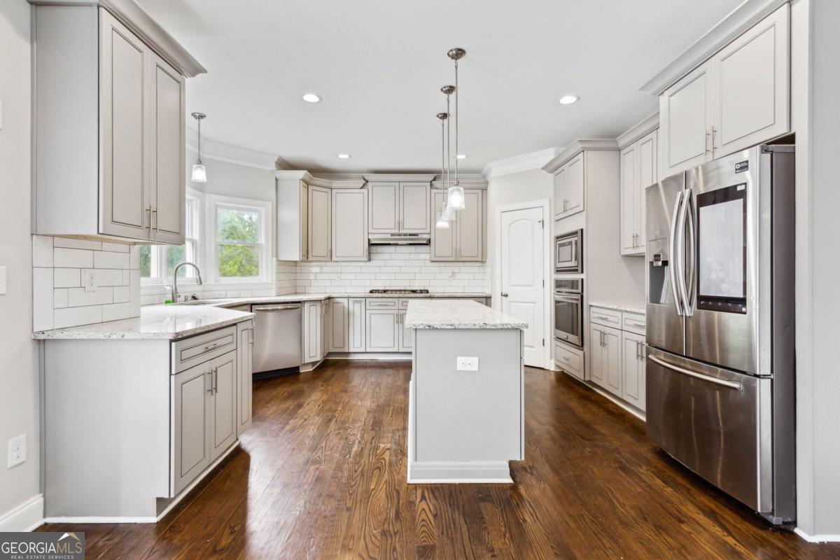 4402 Income Circle Ellenwood, GA 30294 - Photo 8 of 31