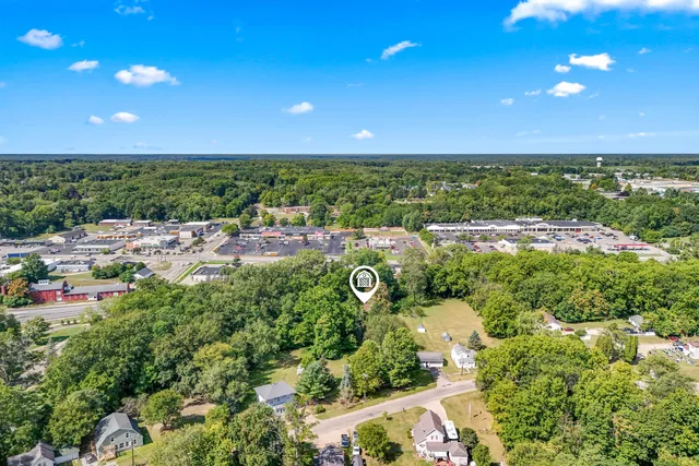 $74,900 | 32 McClellan Street, Hillsdale, MI 49242