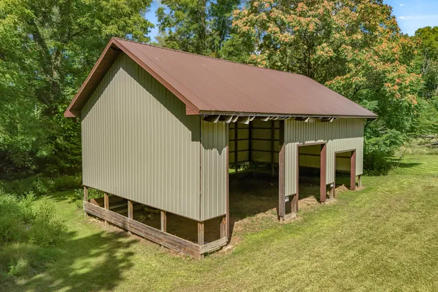 $74,900 | 32 McClellan Street, Hillsdale, MI 49242