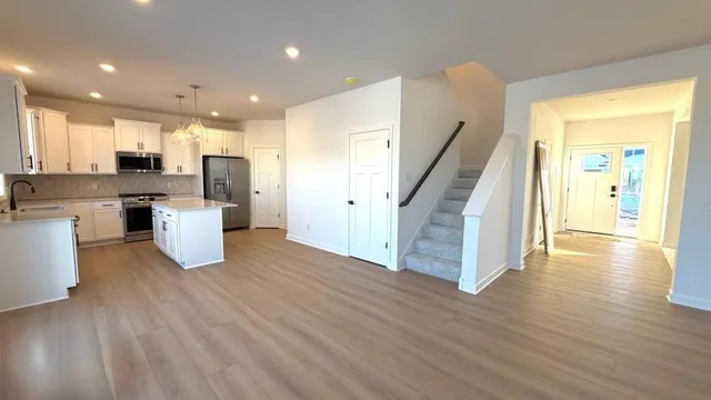 $489,694 | 9560 Lydia Lane, Elko New Market, MN 55020