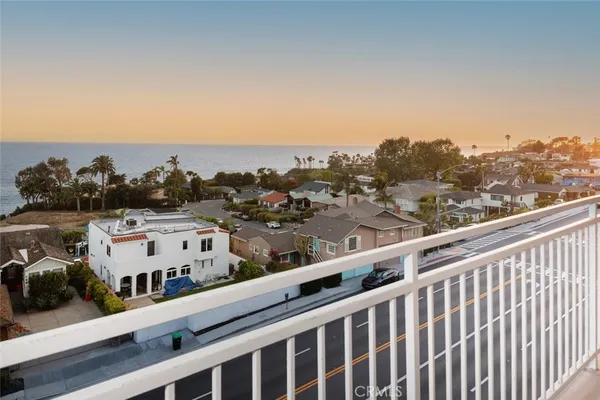 $7,500 | 730 North Coast Highway, Laguna Beach, CA 92651