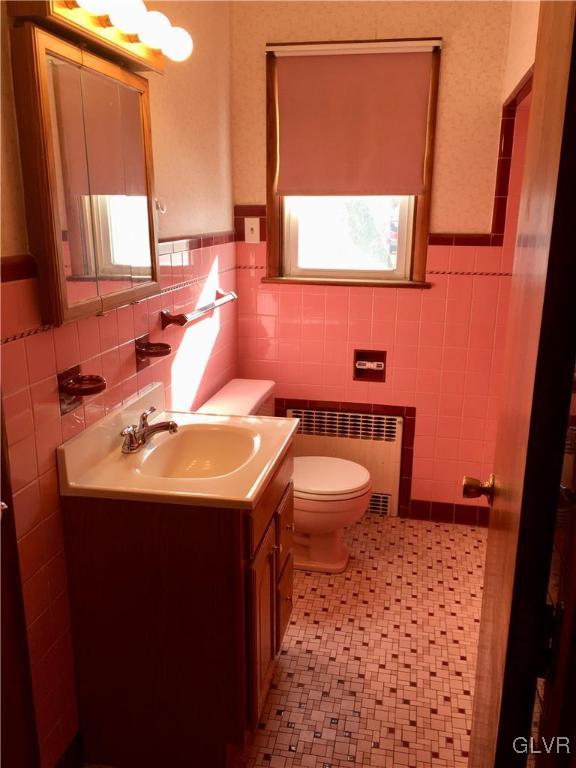 2642 Old Post Road Coplay, PA 18037 - Photo 10 of 21 Gallery Image 10