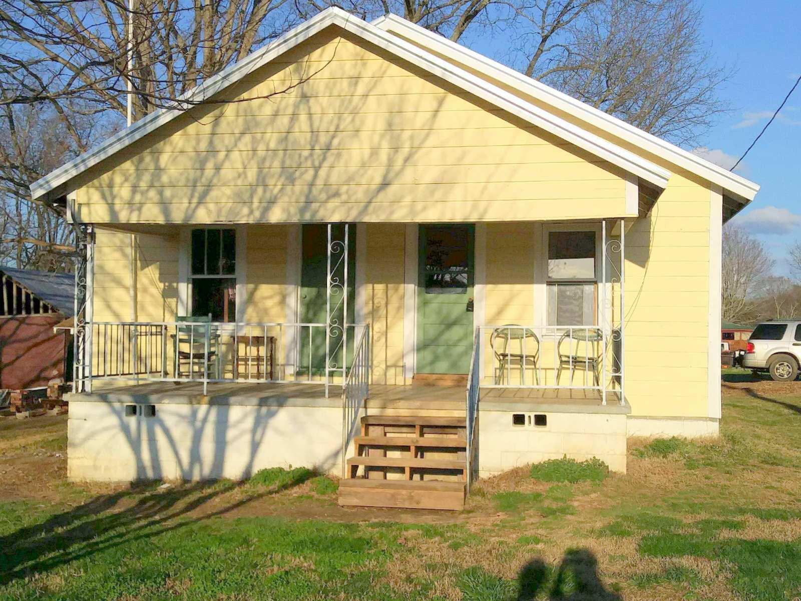 103 Hull Road Madisonville, TN 37354 - Photo 1 of 14 01-photo0
