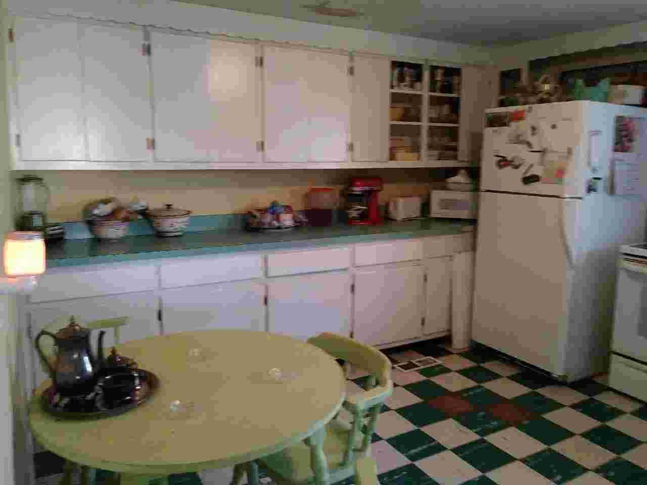 103 Hull Road Madisonville, TN 37354 - Photo 9 of 14 09-photo1_3