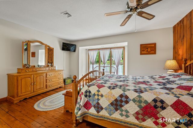 17 Markham Road East Hampton, CT 06424 - Photo 25 of 40
