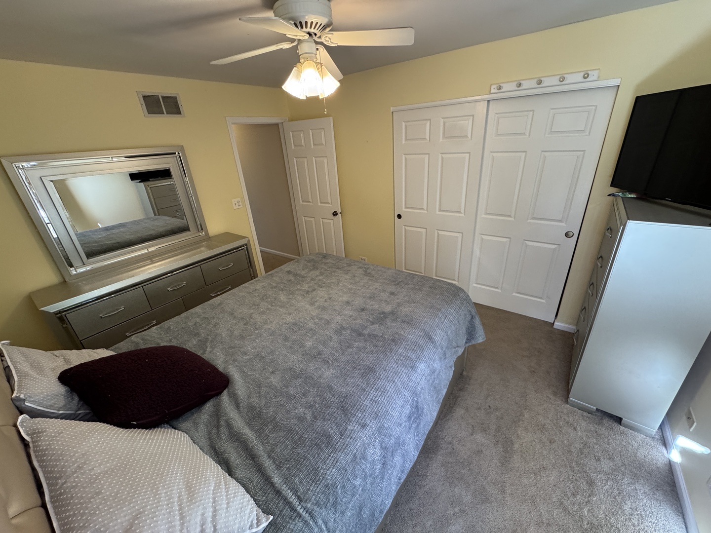 6414 Kingsbridge Drive Cary, IL 60013 - Photo 55 of 83