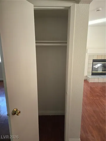 $1,150 | 4659 Krissylouise Way, Unit B, Las Vegas, NV 89121