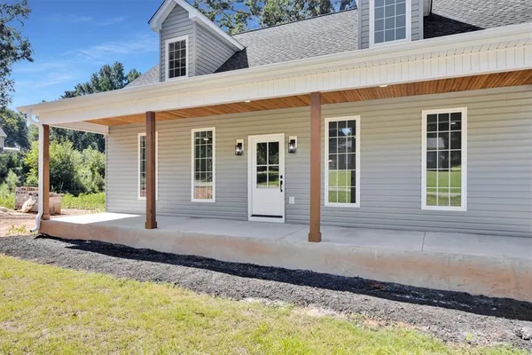 $389,900 | 127 Boxwood Lane, Anderson, SC 29621