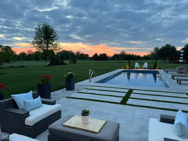 $1,995,000 | 7850 Cheval Rue Court, Zionsville, IN 46077