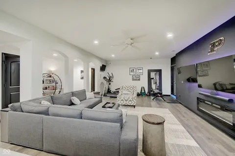 $1,995,000 | 7850 Cheval Rue Court, Zionsville, IN 46077