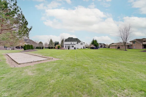 $1,995,000 | 7850 Cheval Rue Court, Zionsville, IN 46077