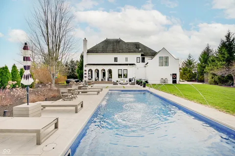 $1,875,000 | 7850 Cheval Rue Court, Zionsville, IN 46077