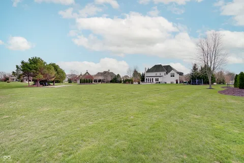$1,995,000 | 7850 Cheval Rue Court, Zionsville, IN 46077