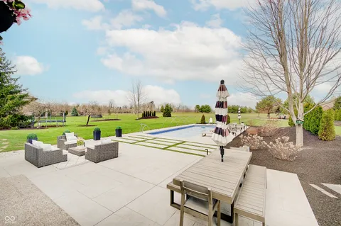 $1,995,000 | 7850 Cheval Rue Court, Zionsville, IN 46077