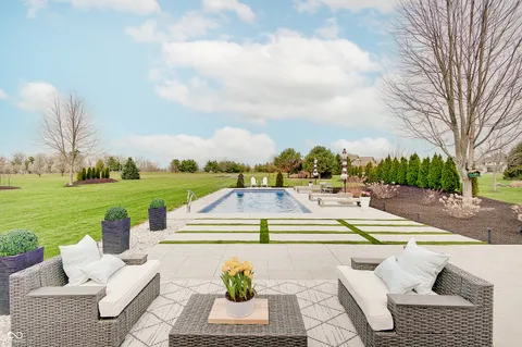 $1,995,000 | 7850 Cheval Rue Court, Zionsville, IN 46077